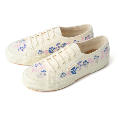 2750 オーガニック フラワーズ エンブロイダリ―｜ORGANIC FLOWERS EMBROIDERY（WHITE AVORIO-BLUE-PINK）